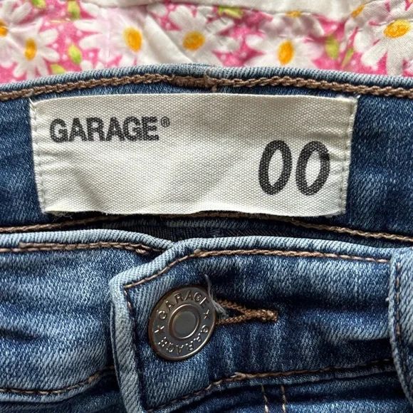 Distressed Garage Blue Denim Jeans - Picture 3 of 3